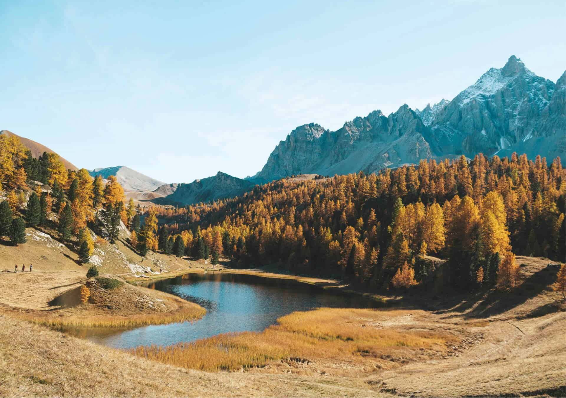 Autumn landscape with mountain lake